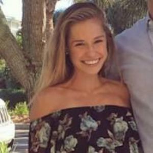 Meet your Posher, Nika